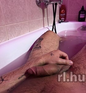 Budapest, Charlie 06704071244