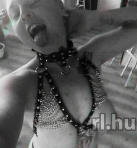 Chili (24 éves) - Telefon: +36 30 / 102-6587 - Budapest, VIII