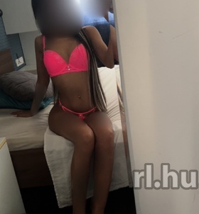 Chloé (19 éves) - Telefon: +36 20 / 978-6714 - Budapest, XI