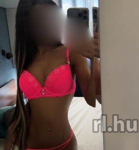 Chloé (19 éves, Nő) - Telefon: +36 20 / 978-6714 - Budapest, XI., szexpartner