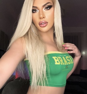 Budapest, Chloe 06301386327