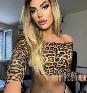 Budapest, Chloe 06301386327