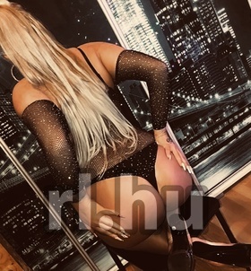 Cindy (30 éves) - Telefon: +36 30 / 205-9427 - Budapest, V