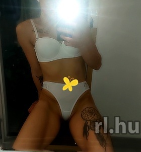 Cloé Baktalórántháza escort girls