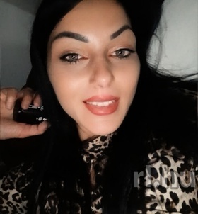 Cloé (22 éves, Nő) - Telefon: +36 30 / 814-2234 - Nyíregyháza Nyíregyháza , szexpartner