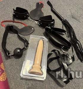 Csenge (27 éves) - Telefon: +36 30 / 231-5504 - Budapest, VII