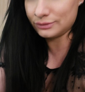 Csilla Budapest escort girls