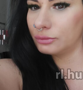 Budapest, Csilla 06206254999