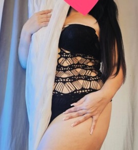 Csilla (36 éves) - Telefon: +36 20 / 964-5103 - Eger