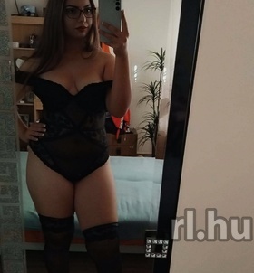Csilla Budapest escort m�dchen