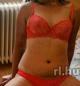 Csilla (31 éves) - Telefon: +36 70 / 239-1246 - Nagykanizsa