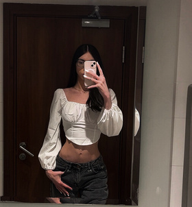 Budapest, Cynthiaa 06706722850