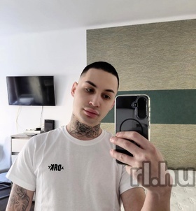 Damien Szeged escort girls