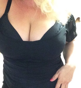 Gy�r, Dana 06205949591