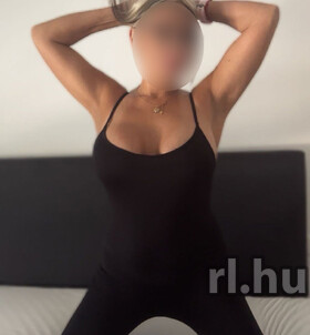 Dana (38 éves) - Telefon: +36 30 / 748-7809 - Győr