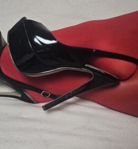 Daniella (27 éves) - Telefon: +36 20 / 273-9081 - Szombathely