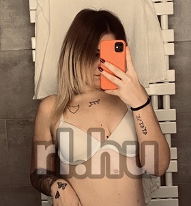 Daniella Budapest escort Mädchen