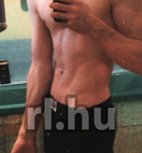 Danielo (22 éves) - Telefon: +36 20 / 616-7031 - Dunakeszi