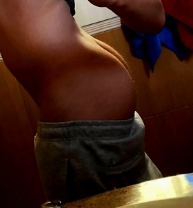 Dante (19 éves) - Telefon: +36 20 / 919-8954 - Abádszalók