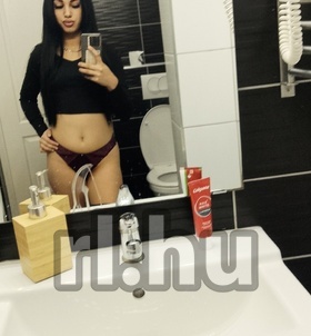 Dia18 (18+ éves) - Telefon: +36 30 / 469-8005 - Budapest, IX