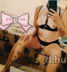 Diácskaa (26+ éves) - Telefon: +36 30 / 157-4211 - Sopron