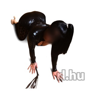 DominaÚrnő Nyíregyháza Dominatrix Mädchen
