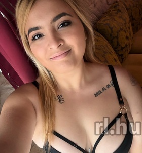 Dominika (18+ éves) - Telefon: +36 30 / 825-7006 - Zalaegerszeg