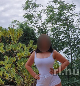 Budapest, Dominika 06701695687