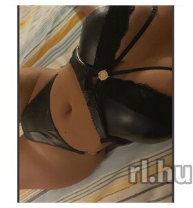 Dori (29 éves) - Telefon: +36 20 / 619-6561 - Szolnok