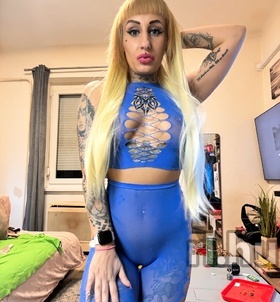 Dorina Pécs escort girls