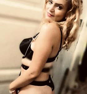 Dzsenna (25 éves) - Telefon: +36 20 / 946-3499 - Budapest, XII