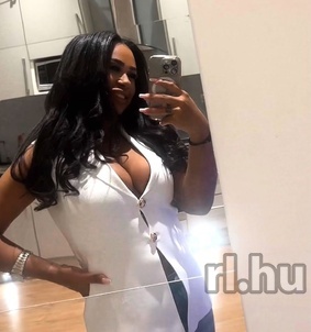 Budapest, EbonyMaya 06300865570