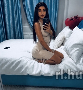 Elena (20+ éves) - Telefon: +36 30 / 638-9612 - Debrecen