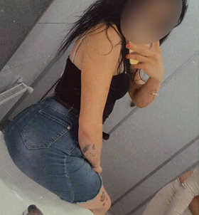 Elenaa18 Jászberény escort Mädchen