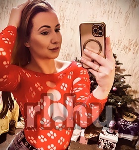 Si�fok, Elenaa 06705817019