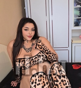 Budapest, Elina 06205548408