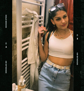 Elizabet (20+ éves) - Telefon: +36 30 / 754-8901 - Mosonmagyaróvár