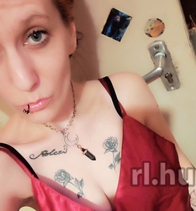 Elizabettaaaaa (26 éves) - Telefon: +36 20 / 461-8622 - Sárvár