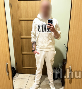 Elvis (38 éves) - Telefon: +36 70 / 788-8815 - Debrecen