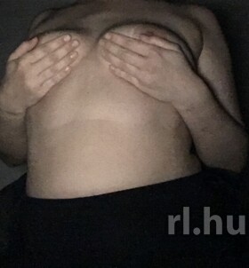 P�cs, Emese 06300715433