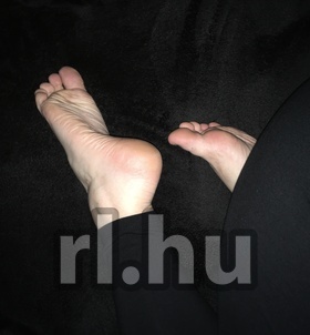 Emese (32 éves) - Telefon: +36 30 / 216-8654 - Pécs