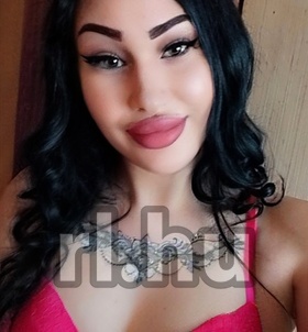 Emese Szentes szexpartner lányok