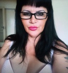 Emili Szombathely Erotische Massage Mädchen