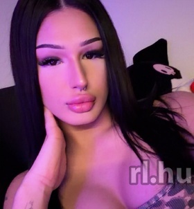 Budapest, Emma 06205764430