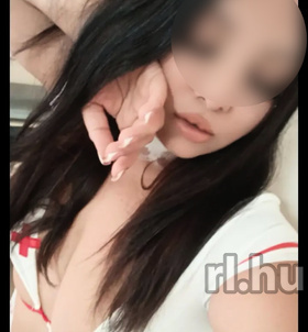 Erika Budapest szexpartner lányok