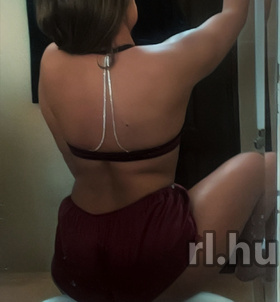 Erika Nyíregyháza escort Mädchen