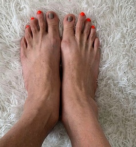 Erika59 (60 éves, Nő) - Telefon: +36 70 / 565-4740 - Budapest, XIV., szexpartner