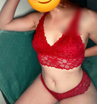 Eszter (21+ éves) - Telefon: +36 20 / 957-5144 - Szeged