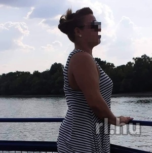 Eszter Budapest Erotische Massage Mädchen