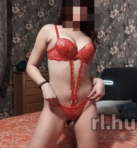 Eszti Keszthely escort Mädchen